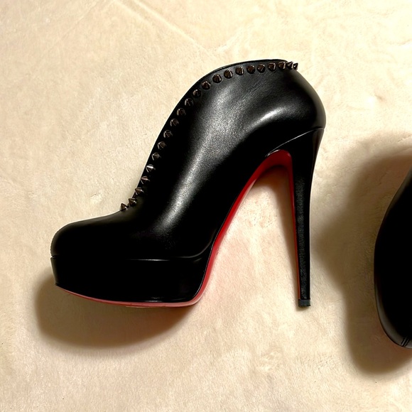 Christian Louboutin Miss Fast Plato Platform Black Spikes Ankle Booties 39/8 - Picture 5 of 13